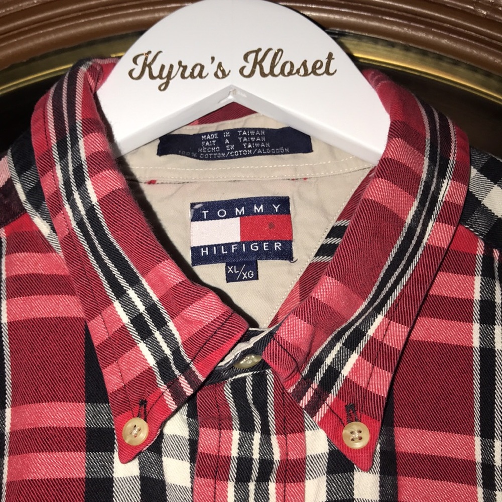 Vintage Tommy Hilfiger Red & Black Plaid Shadow Check Button Down Flannel Shirt - Picture 4 of 12